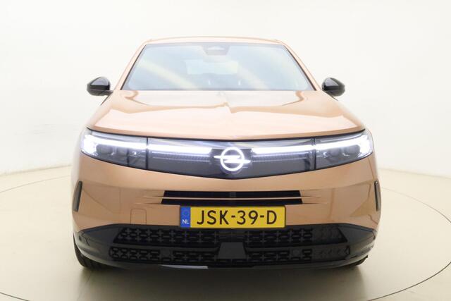 Opel Grandland 1.6 Turbo Plug-in-Hybrid Business Edition | Massagestoelen | Panoramisch Schuif/kanteldak | Climate control | Afneembare trekhaak | Focal audio | Camera