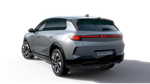 Opel Grandland Electric Business Edition 73 kWh | 17% bijtelling 2025 | Head-up Display | Warmtepomp | Schuif/kantel dak | 360° camera | Stoel & Stuur verwarming | Matrix LED koplampen | Elektrische Achterklep