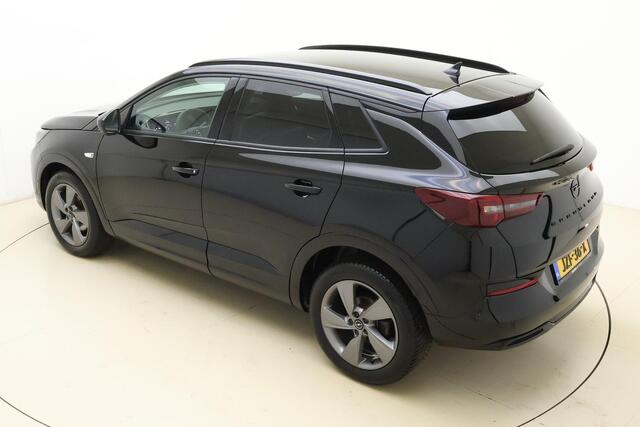 Opel Grandland 1.2 Turbo GS Line 130 PK | Navigatie | Camera | Keyless | Electrische achterklep | Dakrails | Stoel & Stuurverwarming | AGR Stoelen | Climate control