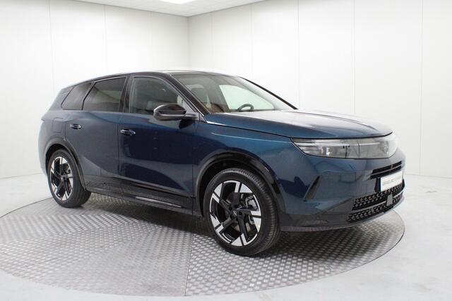 Opel Grandland 1.6 Turbo Plug-in-Hybrid Ultimate | Adapt. Cruise | Panoramadak | Head-Up Display | Trekhaak Afn. | Premium Soundinstallatie