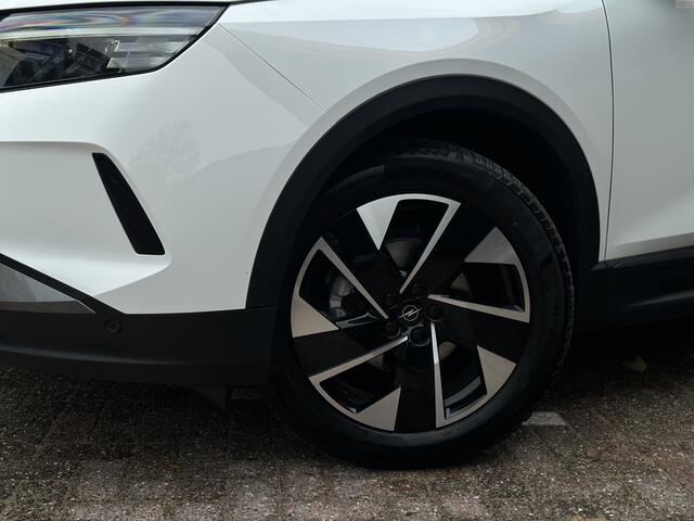 Opel Grandland 1.2 Turbo Hybrid Business Edition Trekhaak/Stoel+stuur verwarming/Electr achterklep.