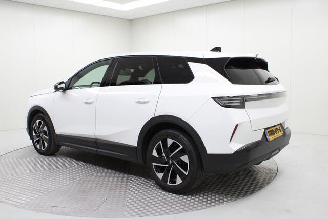 Opel Grandland 1.2 Turbo Hybrid GS | Adapt. Cruise | Head-Up Display | voorstoel(en) ergonomisch | Camera 360 PDC v&a | Stuurviel Verwarmd |