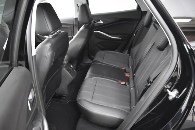Opel Grandland 1.2 Turbo 130PK Business Elegance Automaat
