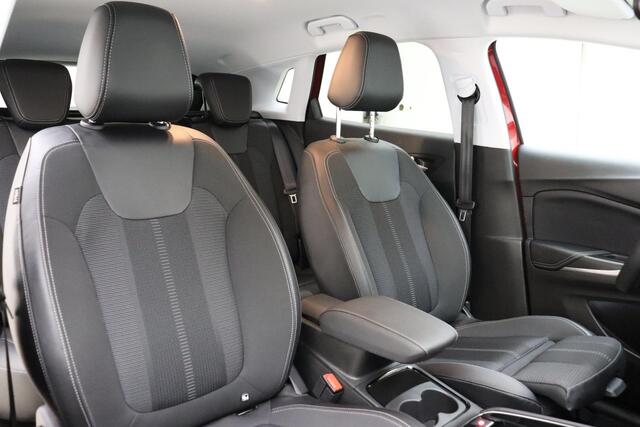 Opel Grandland 1.2 Turbo 130pk Automaat Level 3 | Adapt. Cruise control | Trekhaak | Elektrische achterklep | Climate control | Keyless | Camera | Verwarmd stuurwiel | LED verlichting | Lichtmetalen velgen | All-seasonbanden