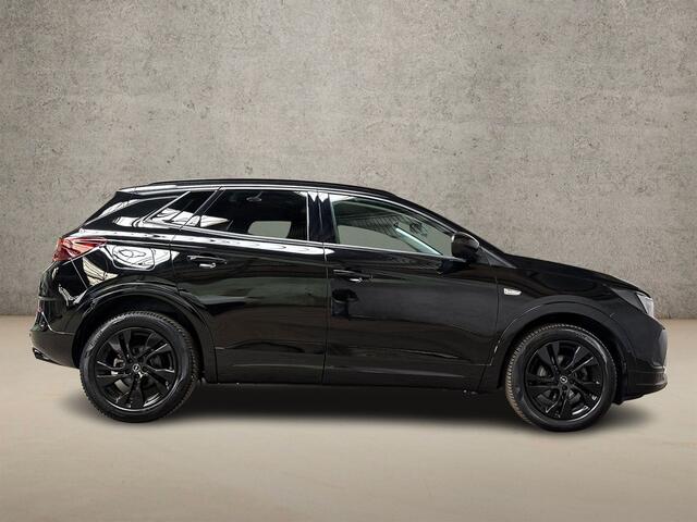 Opel Grandland 1.2 Turbo GS Line Automaat (VIRTUAL COCKPIT, BLACK PACK, APPLE CARPLAY, GROOT NAVI, 360 CAMERA, SPORTSTOELEN, LANE ASSIST, CRUISE, NIEUWSTAAT)