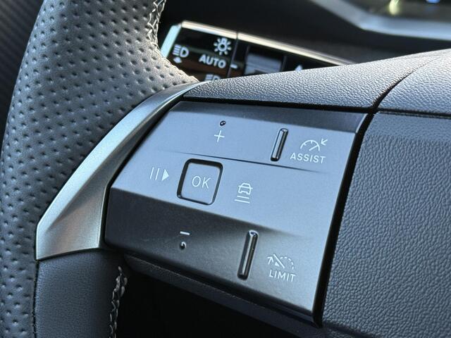 Opel Grandland 1.6 Turbo Plug-in-Hybrid Ultimate l Pano l Trekhaak l Focal Sound l HUD l 20 Inch