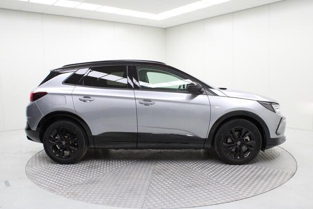 Opel Grandland 1.6 Turbo Plug-In Hybrid | Stuurwiel Verwarmd / AGR Stoelen / Keyless Entry & Start / Elektr. Bagageruimte / Apple Carplay & Android Auto