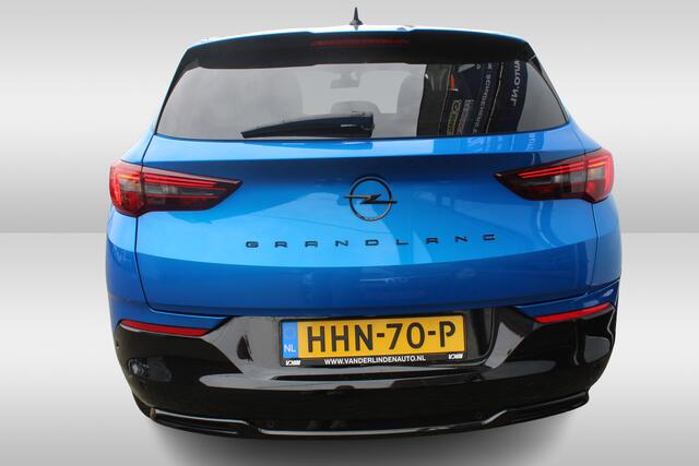 Opel Grandland 1.2 Turbo GS All season banden l Stuur + Stoel verwarming l Voorruit verwarming l Applelandroid carplay l Airco l Navi