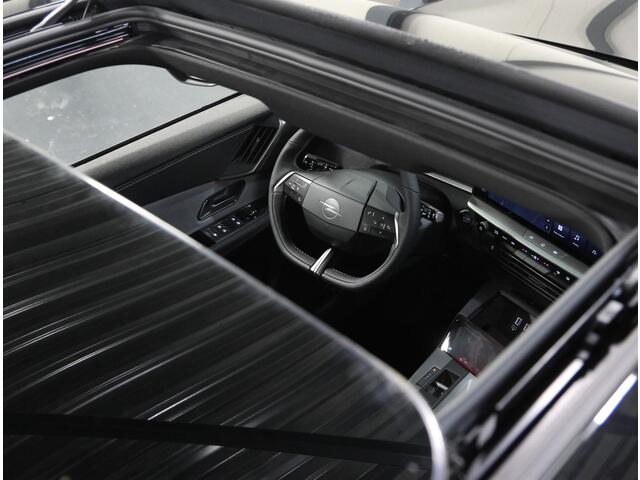 Opel Grandland Electric Business Edition 73 kWh | 17% bijtelling | Snel rijden | Schuif/kantel dak | Dodehoek detectie | Warmtepomp | 360° camera | Focal | Head-up display | Matrix LED |