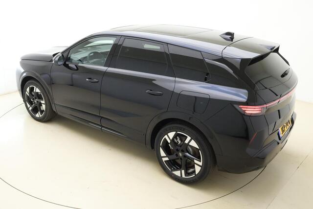 Opel Grandland 1.6 Turbo Plug-in-Hybrid GS | Rondomzicht Camera | Panoramische schuifdak | Stoel & Stuurverwarming | Lederen bekleding | Voorruitverwarming | Dodehoek assistent