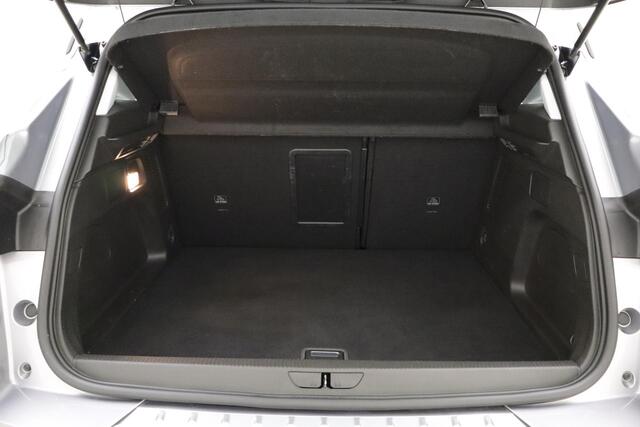 Opel Grandland 1.6 Turbo 225pk Automaat Plug-In Hybrid GS | Navigatie | Lederen bekleding | Stoelverwarming & ventilatie | Adapt. Cruise control | Camera | Keyless | Lichtmetalen velgen