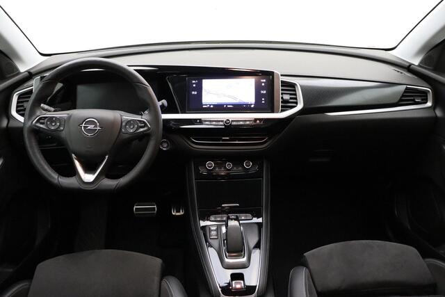 Opel Grandland 1.6 Turbo Plug-In Hybrid 300pk 4x4 GSe | Adaptive Cruise Control | 360° Camera | Stoelverwarming | Elektrische achterklep | Night Vision | Camera | 19'' LM Velgen