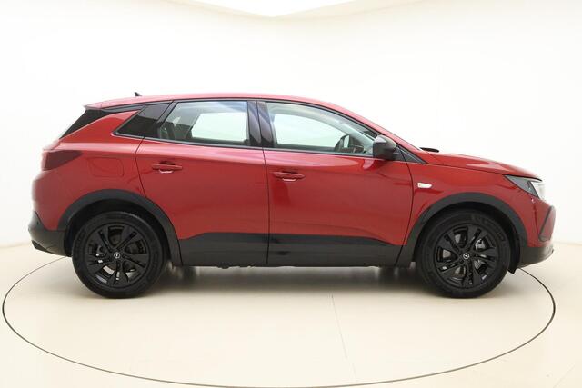 Opel Grandland 1.6 Turbo Plug-In Hybrid GS | 225PK | Automaat | Adaptive Cruise Control | Stoelverwarming | Verwarmd stuurwiel | Drive Assist | AGR Stoelen Voor | Navigatie | Parkeercamera achter | Apple Carplay & Android Auto