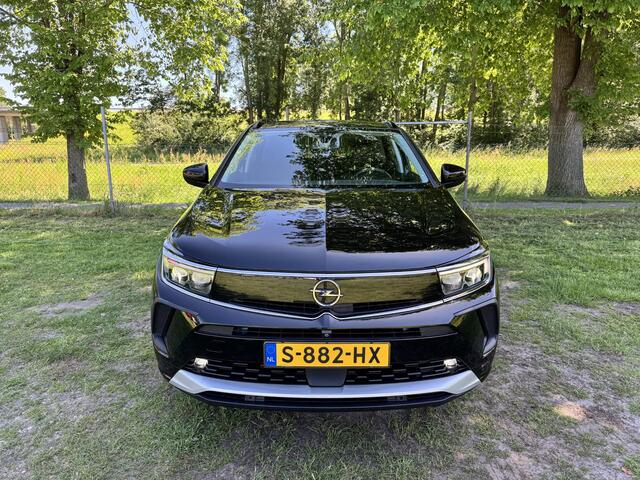 Opel Grandland 1.2 Turbo 130PK Ultimate Automaat | TREKHAAK | COMFORTSTOELEN | LED | 360 CAMERA | LUXE |