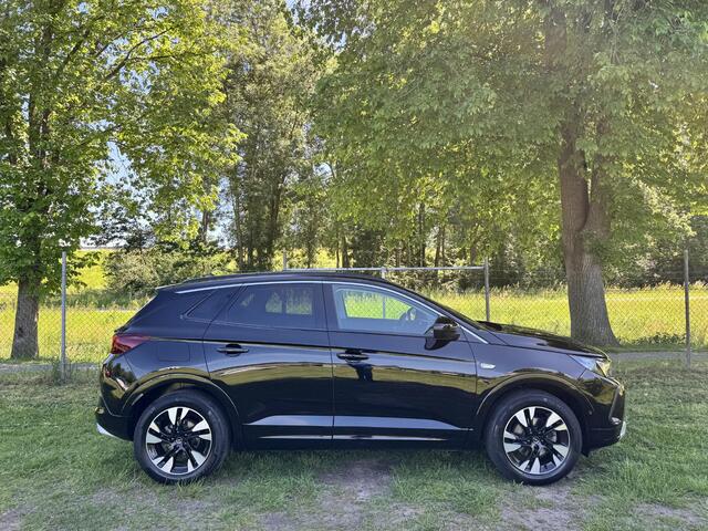 Opel Grandland 1.2 Turbo 130PK Ultimate Automaat | TREKHAAK | COMFORTSTOELEN | LED | 360 CAMERA | LUXE |