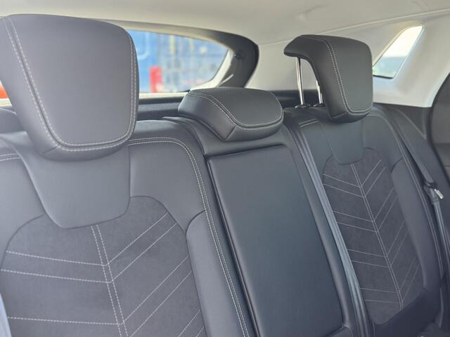 Opel Grandland 1.6 Turbo Plug-In Hybrid 4x4 Ultimate Als nieuw! Incl. garantie en beurt | 300pk! | Full LED | 19" | Camera | Alcantara met leer | Cruise | Dikste uitvoering!