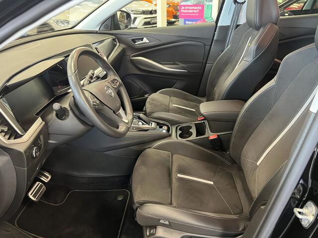 Opel Grandland 1.6 Turbo Plug-In Hybrid 4x4 GSe / 300PK / Alcantara /