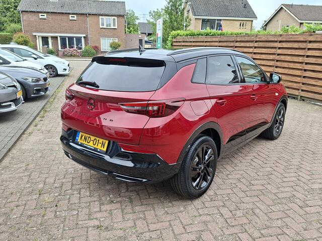 Opel Grandland 1.2 Turbo Black Edition, automaat|Camera|Carplay