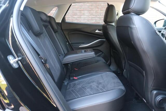 Opel Grandland 1.2 Turbo 130pk EAT8 GS | Navi | App Connect | Adaptive Cruise | Camera | Alcantara | Winter Pakket