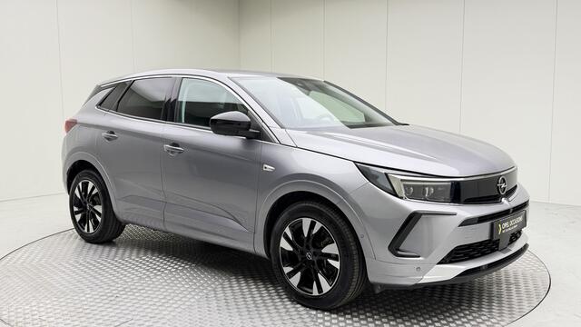 Opel Grandland 1.6 Turbo Plug-In Hybrid 4x4 GSe | climate | pdc v/a + camera | matrix | carplay | cruise adaptief | elektr. achterklep | dode hoek | stuurverwarming