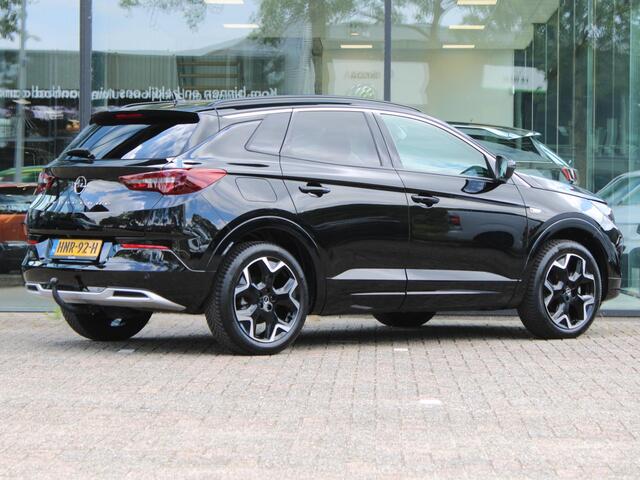 Opel Grandland 1.2 Turbo Ultimate Automaat | Navi / Alcantara / Camera