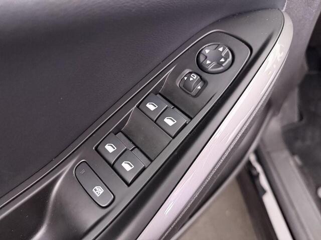 Opel Grandland 1.6T 225pk Plug-In Hybrid Trekhaak/360.Camera/Led/ Nav/Agr/CarPlay/Vc/Winterpakket