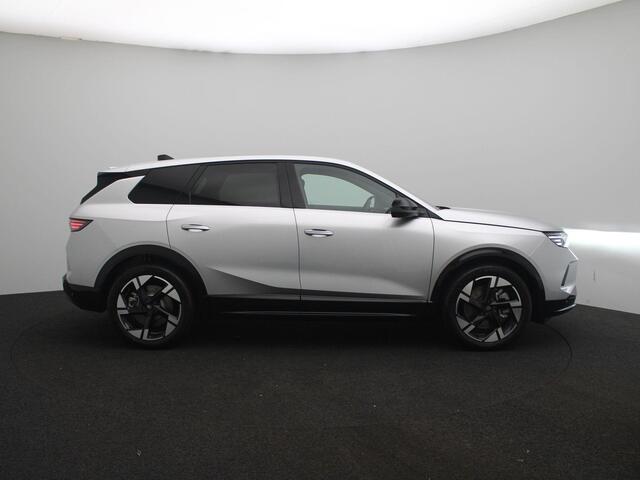 Opel Grandland Electric Business Edition 73 kWh | VOORRAAD VOORDEEL | TOT 8 JAAR GARANTIE | VAN ¤ 53.492,- VOOR ¤ 49.992,-