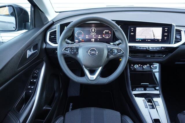 Opel Grandland 1.2 Turbo GS / Automaat / Camera / AGR-stoelen / Winterpakket / Adaptive Cruise