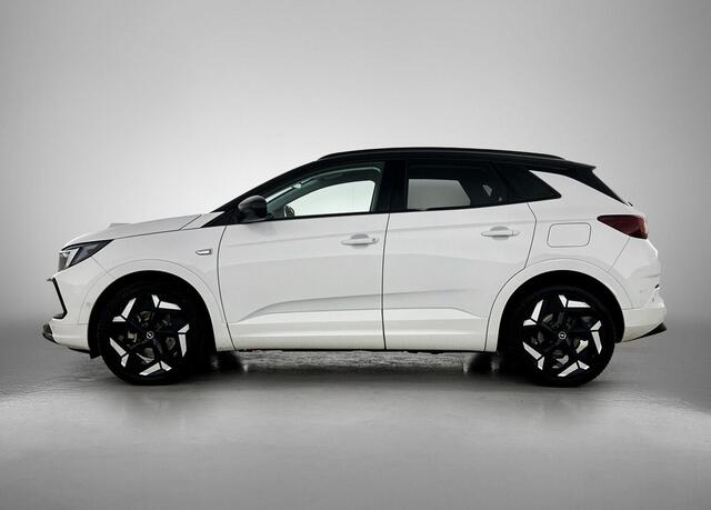 Opel Grandland 1.6 Turbo Plug-In Hybrid 4x4 GSe | Stoel verwarming | Camera | GSE |