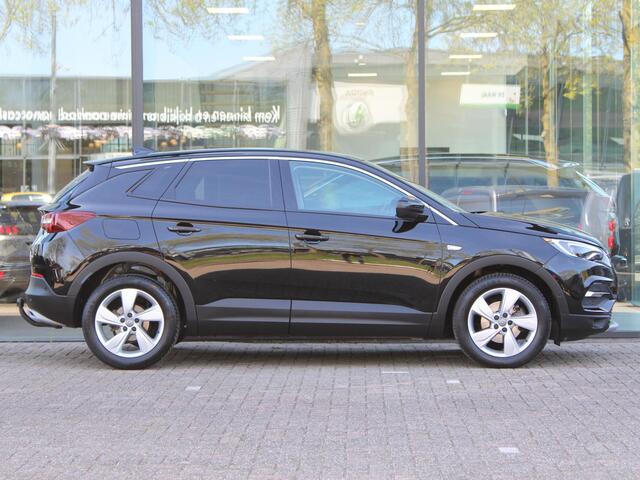 Opel Grandland X 1.2 Turbo Ultimate Automaat | Navi / Panoramadak / Climate