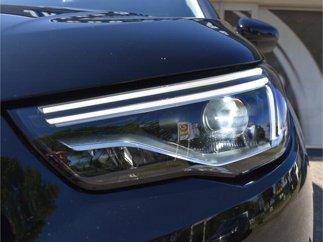 Opel Grandland X 1.6 Turbo Ultimate / Adaptive Cruisecontrol / Carplay / Parkeerhulp / Keyless / LED /