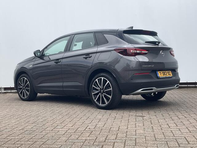 Opel Grandland X 1.6 Turbo Hybrid4 Stoelver. DAB Carplay Camera Business Elegance