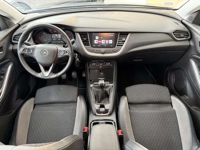 Opel Grandland X 1.2 Turbo Business +, 130Pk, 2019, 1ste eigenaar, BTW auto, Trekhaak, Cruise control, 4 seizoenen banden, Climate control, Sportstoelen, Volledig onderhouden