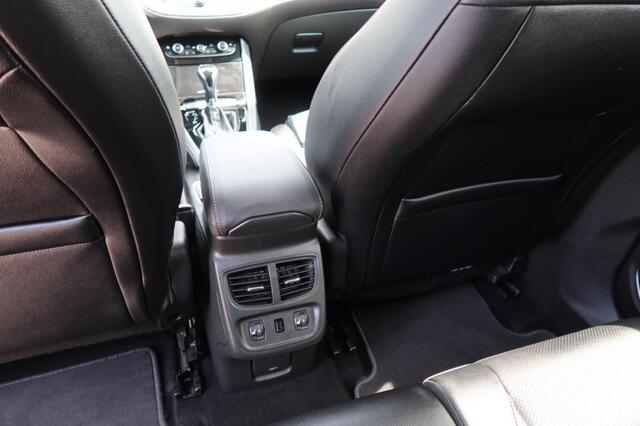Opel Grandland X 1.2 TURBO INNOVATION, LEDER, NAVI, STOEL KOELING ENZ...