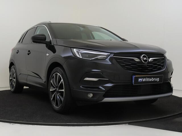 Opel Grandland X 1.6 Turbo Hybrid4 Ultimate | Leder | Stoelverwarming + Ventilatie | Navigatie | 19" Velgen
