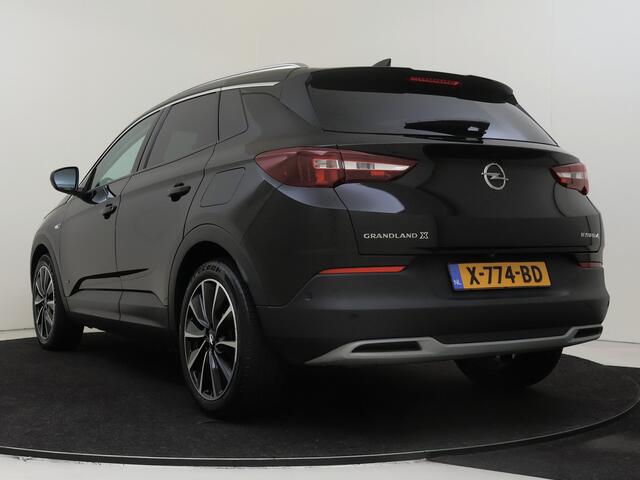 Opel Grandland X 1.6 Turbo Hybrid4 Ultimate | Leder | Stoelverwarming + Ventilatie | Navigatie | 19" Velgen