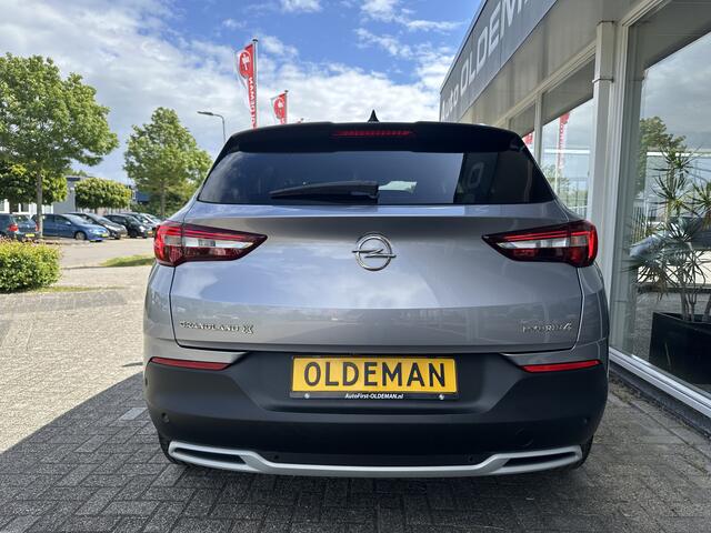 Opel Grandland X 1.6 Turbo Hybrid4 Innovation 300PK! NAVI,CARPLAY,360 CAMERA