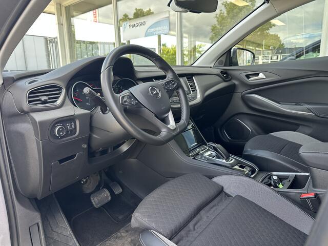 Opel Grandland X 1.6 Turbo Hybrid4 Innovation 300PK! NAVI,CARPLAY,360 CAMERA