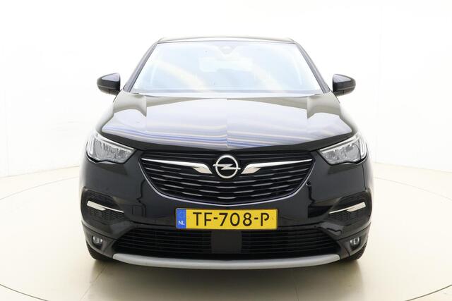 Opel Grandland X 1.2 Turbo Innovation | Navigatie | Climate control | Camera | Lichtmetalen velgen | Electrische achterklep | Getint glas | Keyless