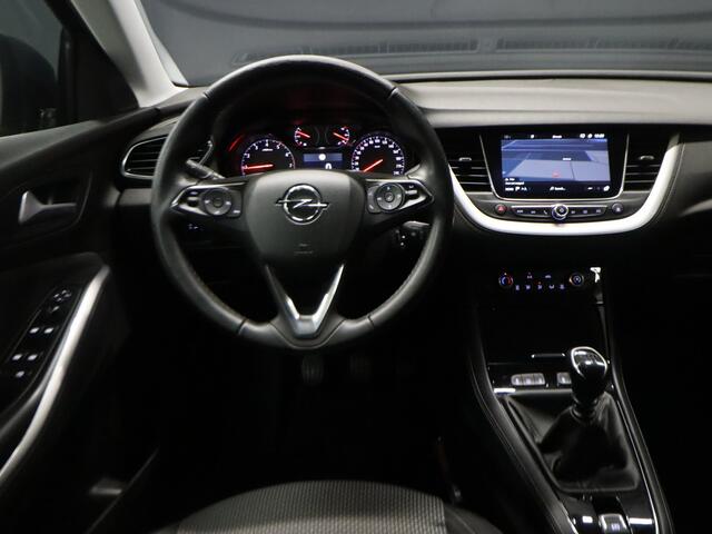 Opel Grandland X 1.2 Turbo Business Edition [APPLE CARPLAY, ANDROID, PARKEERSENSOREN V+A, NAVIGATIE, CRUISE, AIRCO, NIEUWSTAAT]