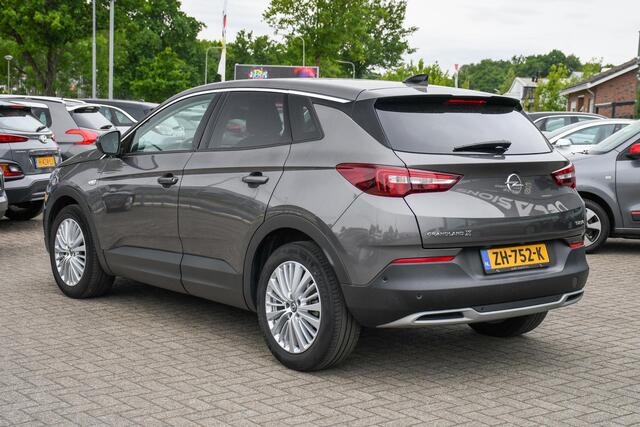 Opel Grandland X 1.2 Turbo Business Executive APPLE CARPLAY/ DAB