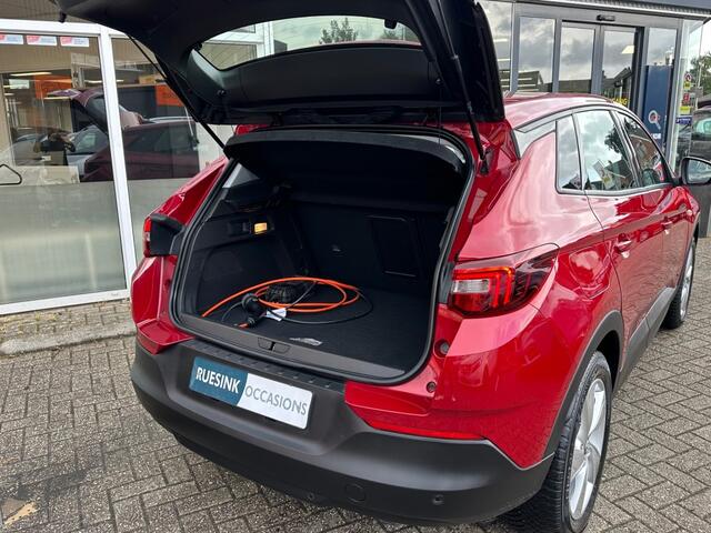 Opel Grandland X PLUG-IN HYBRID EDITION 225 PHEV