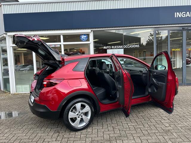 Opel Grandland X PLUG-IN HYBRID EDITION 225 PHEV