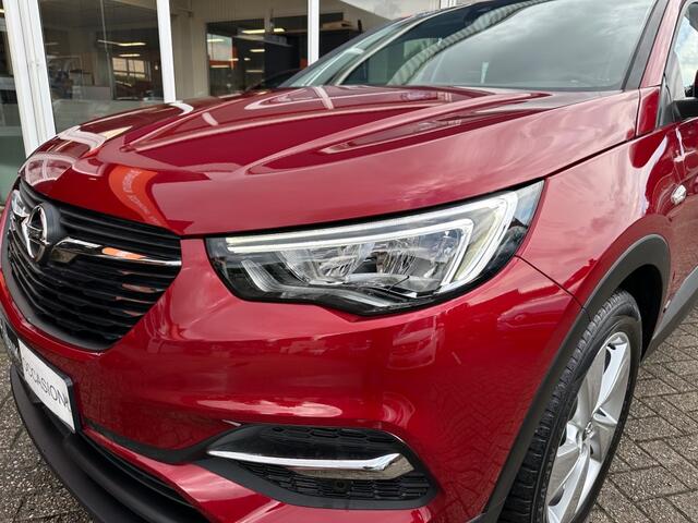 Opel Grandland X PLUG-IN HYBRID EDITION 225 PHEV