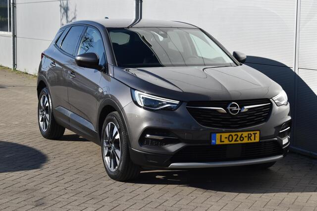 Opel Grandland X 1.2 Turbo Innovation NAVI / ECC / CAMERA