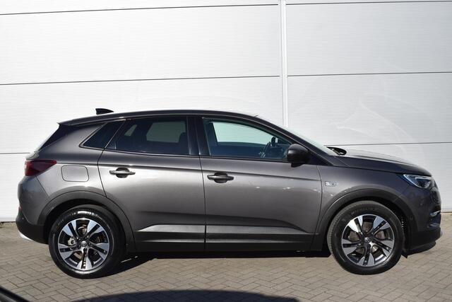 Opel Grandland X 1.2 Turbo Innovation NAVI / ECC / CAMERA