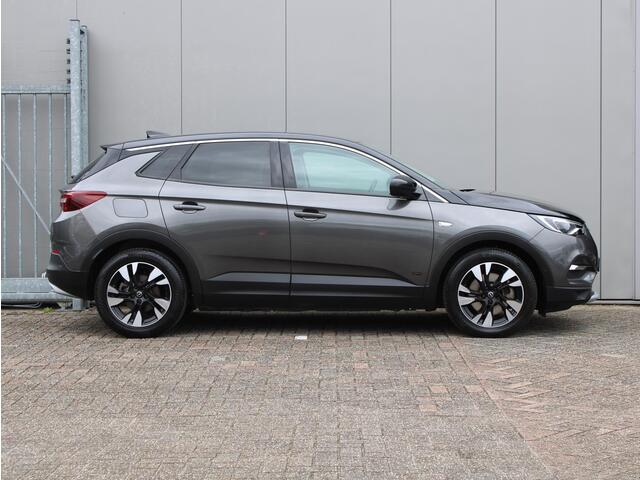 Opel Grandland X 1.6 Turbo Hybrid4 Ultimate | Navi / Leder / Camera