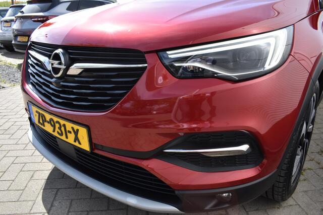 Opel Grandland X 1.2 Turbo Ultimate LEDER / NAVI / CAMERA / LED