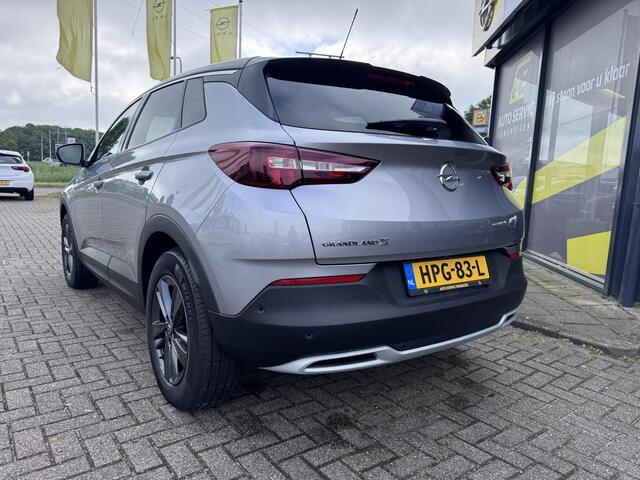 Opel Grandland X 1.2 Turbo 120 Edition Camera | 2sets LMV | Carplay | Winterpakket | Clima!