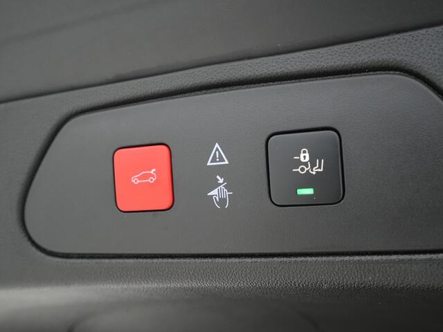Opel Grandland X 1.6 Turbo Hybrid4 300pk Innovation Navigatie Camera Elek. klep Keyless Carplay Side Assist